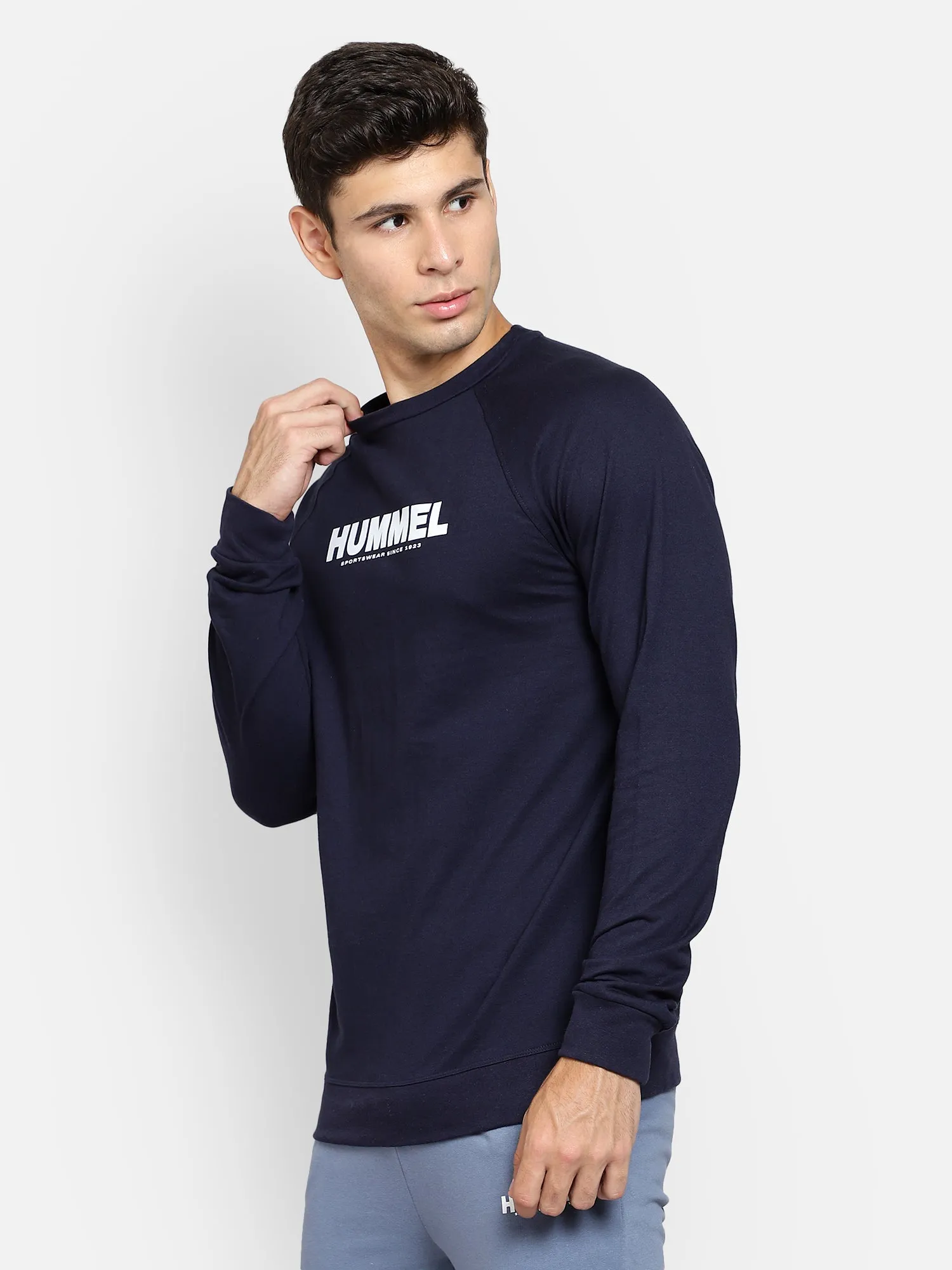 Evion Men Cotton Navy Blue Sweatshirt